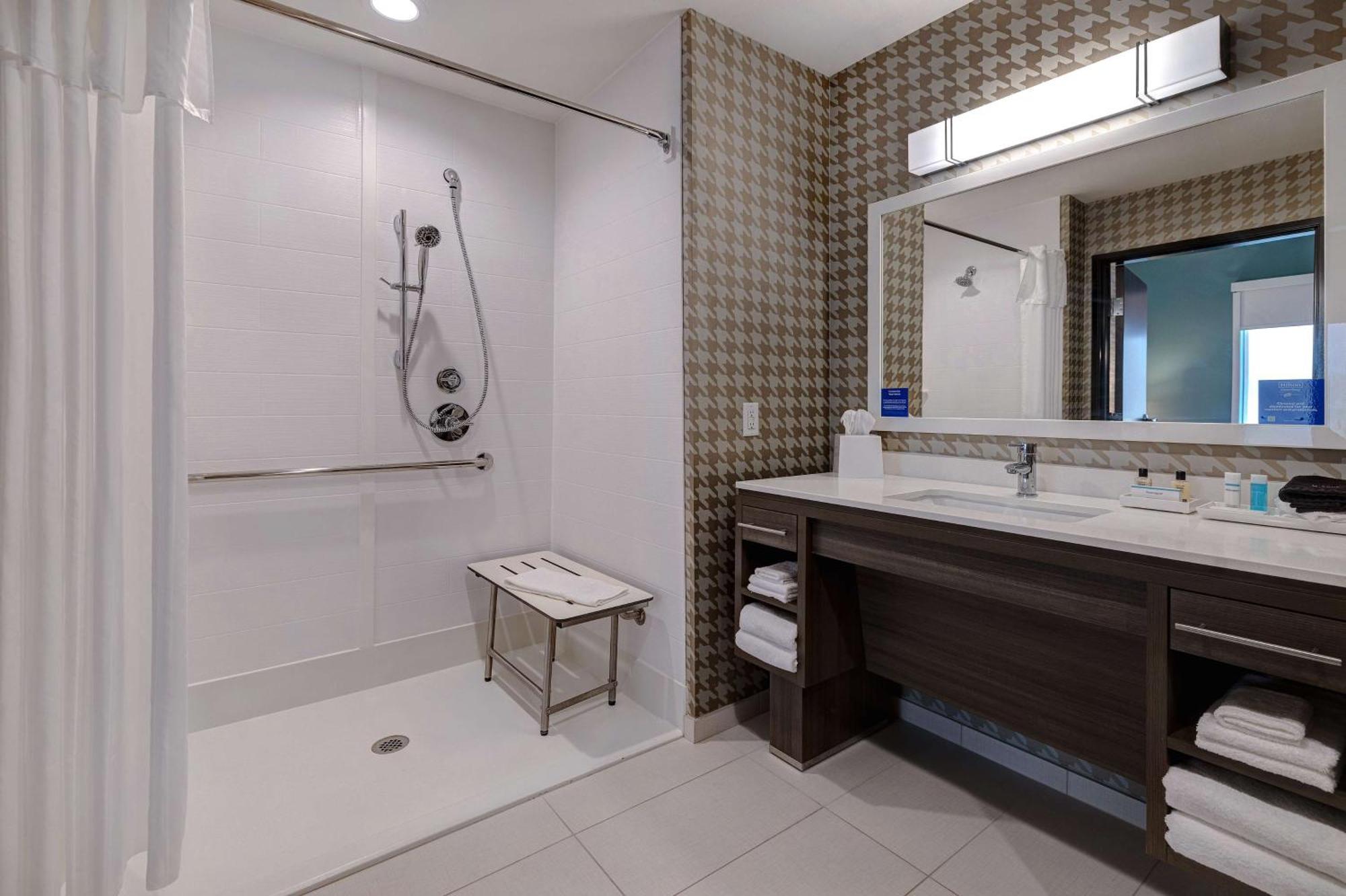 Home2 Suites By Hilton Dekalb Extérieur photo